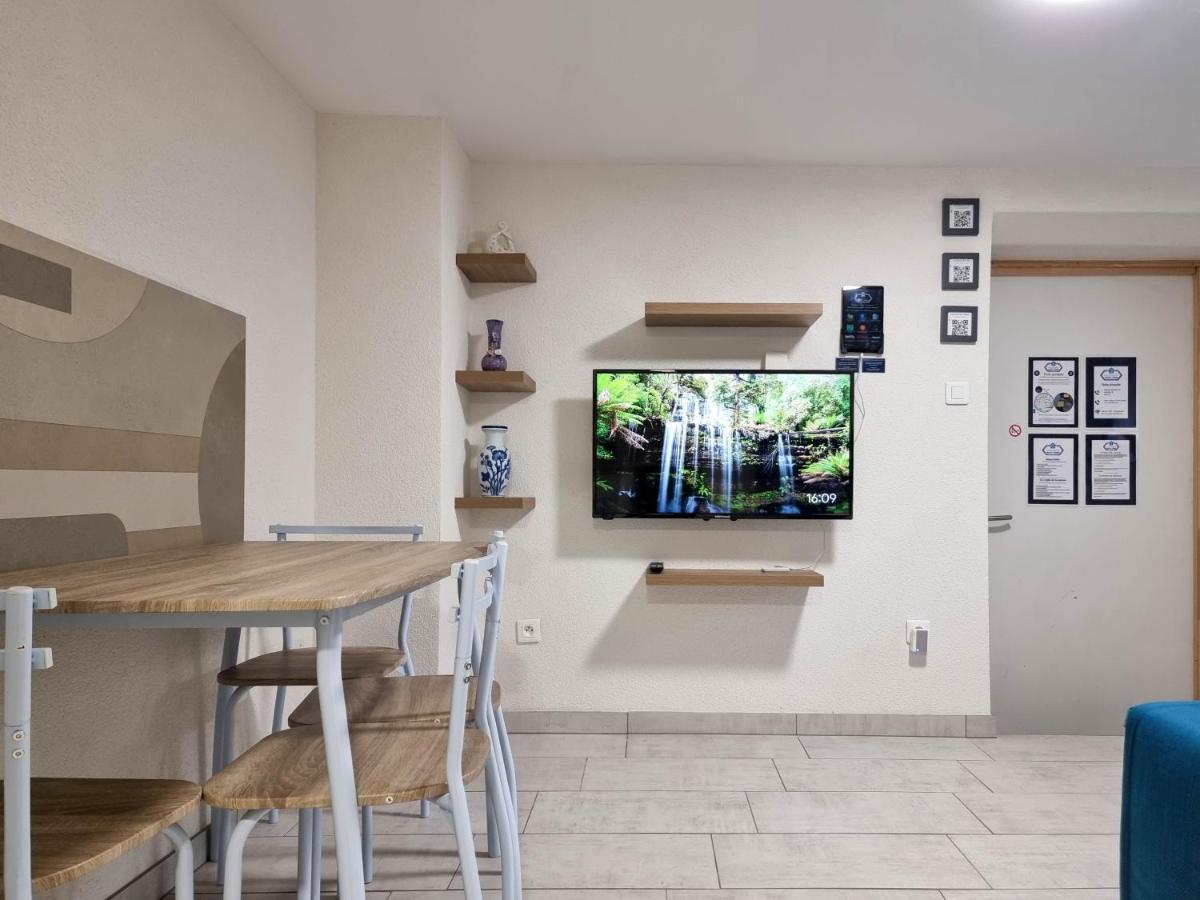 Apartment Travel Homes - Underground, F1 Chic Et Renove