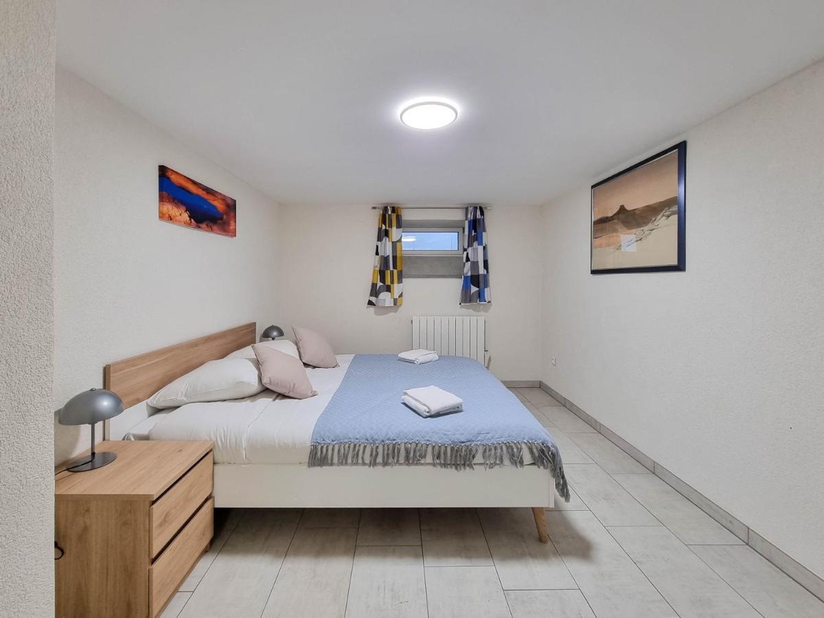 Apartment Travel Homes - Underground, F1 Chic Et Renove *